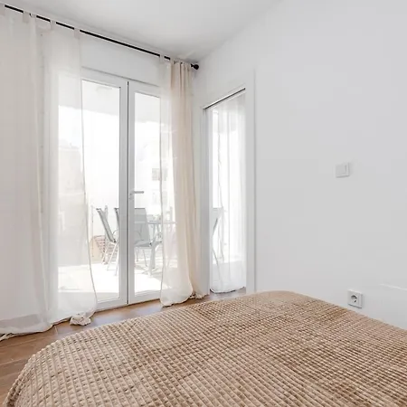 Goldfish Apartments For Holidays Playa Del Cura