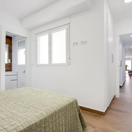 Goldfish Apartments For Holidays Playa Del Cura *